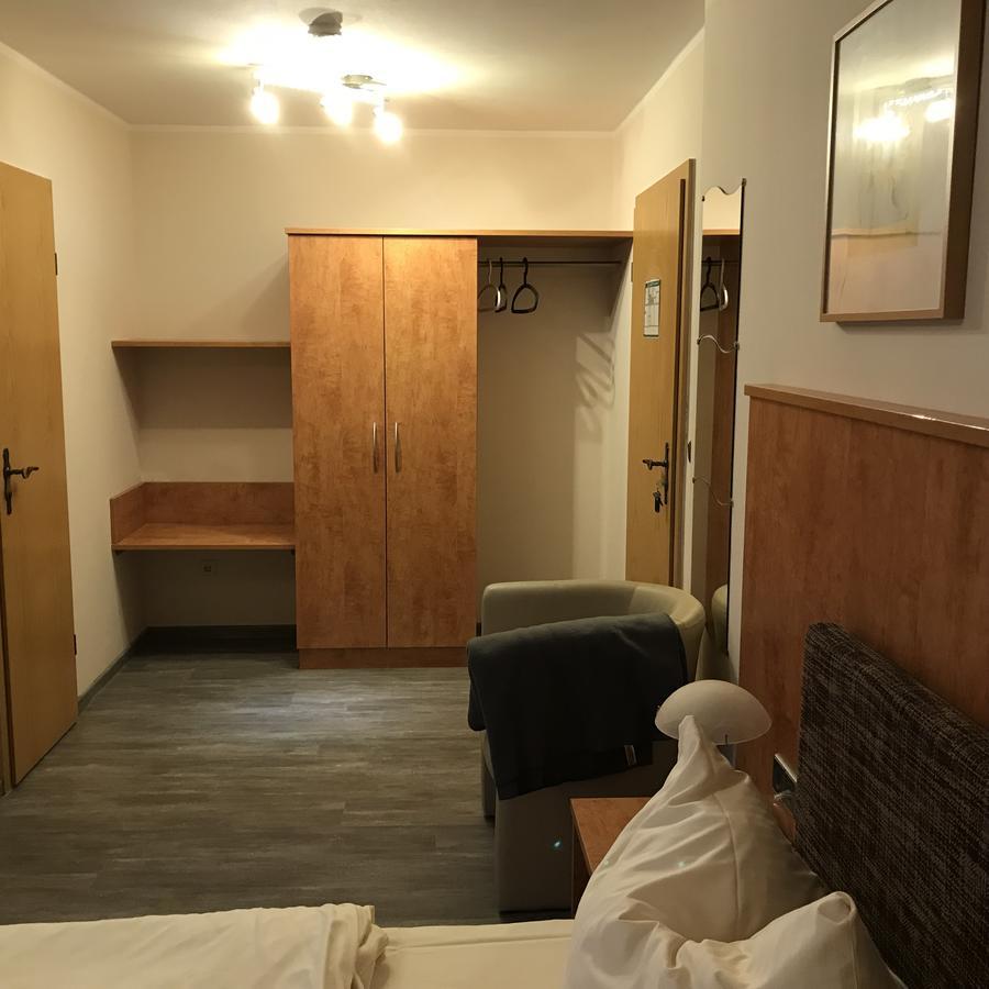 Apartment-Pension Schwalbennest Херцогенаурах Экстерьер фото