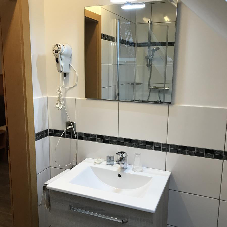 Apartment-Pension Schwalbennest Херцогенаурах Экстерьер фото
